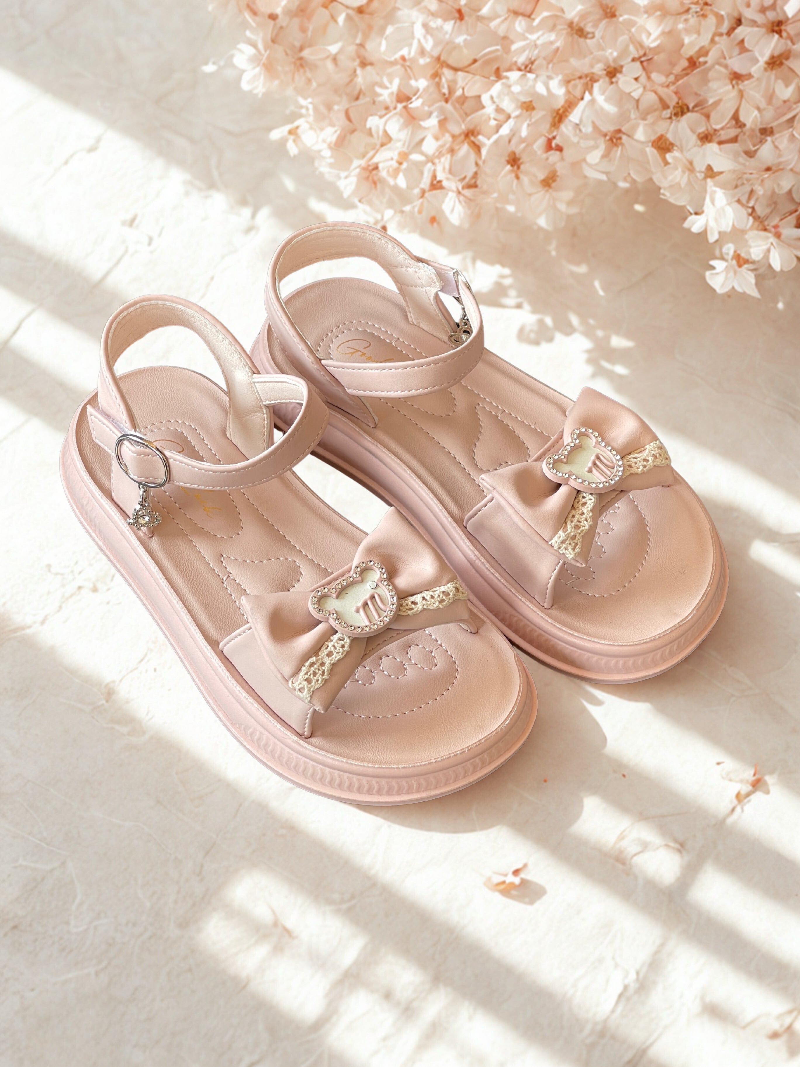 Luna Girls sandals